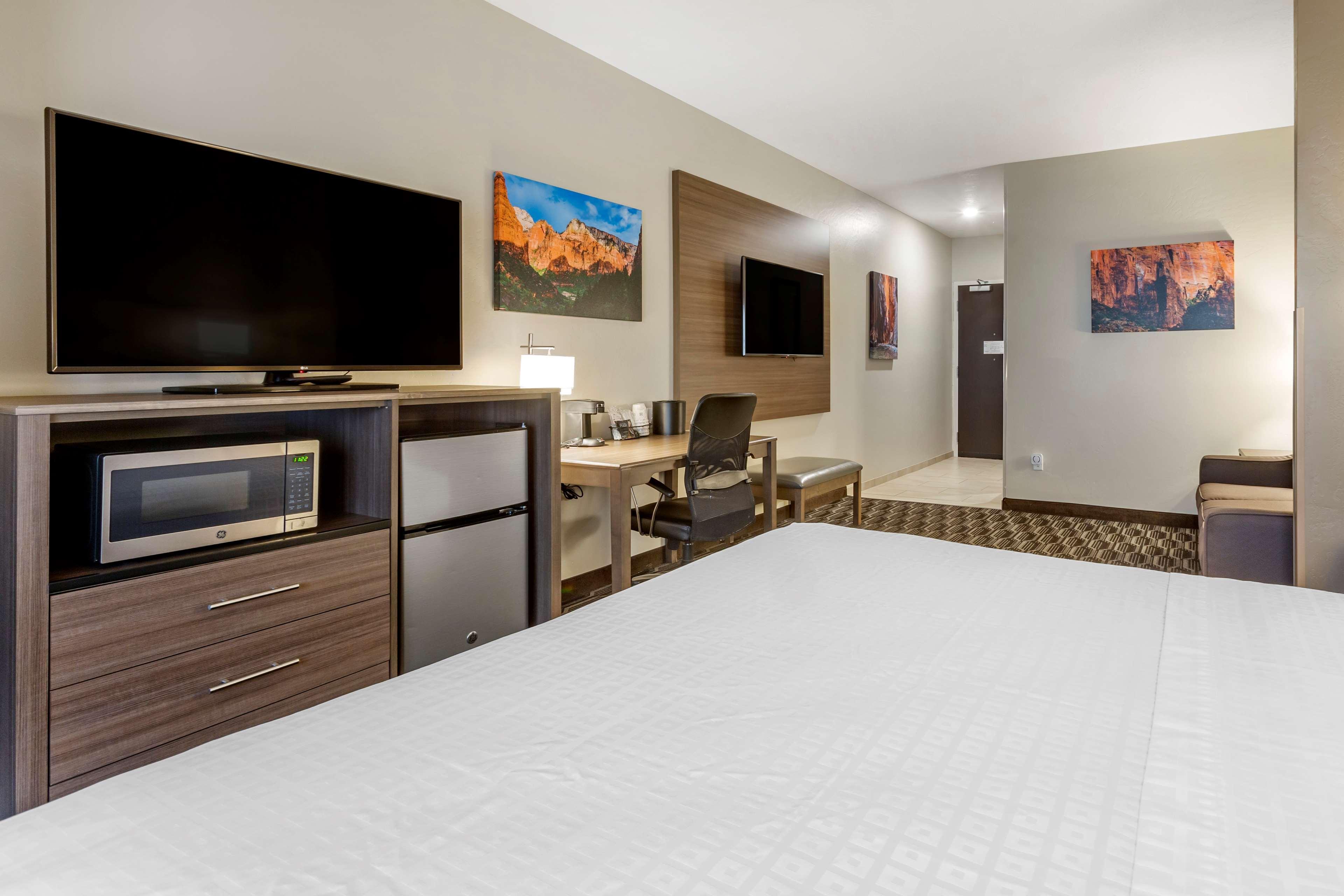 Best Western Plus Zion Canyon Inn & Suites Springdale Exterior foto