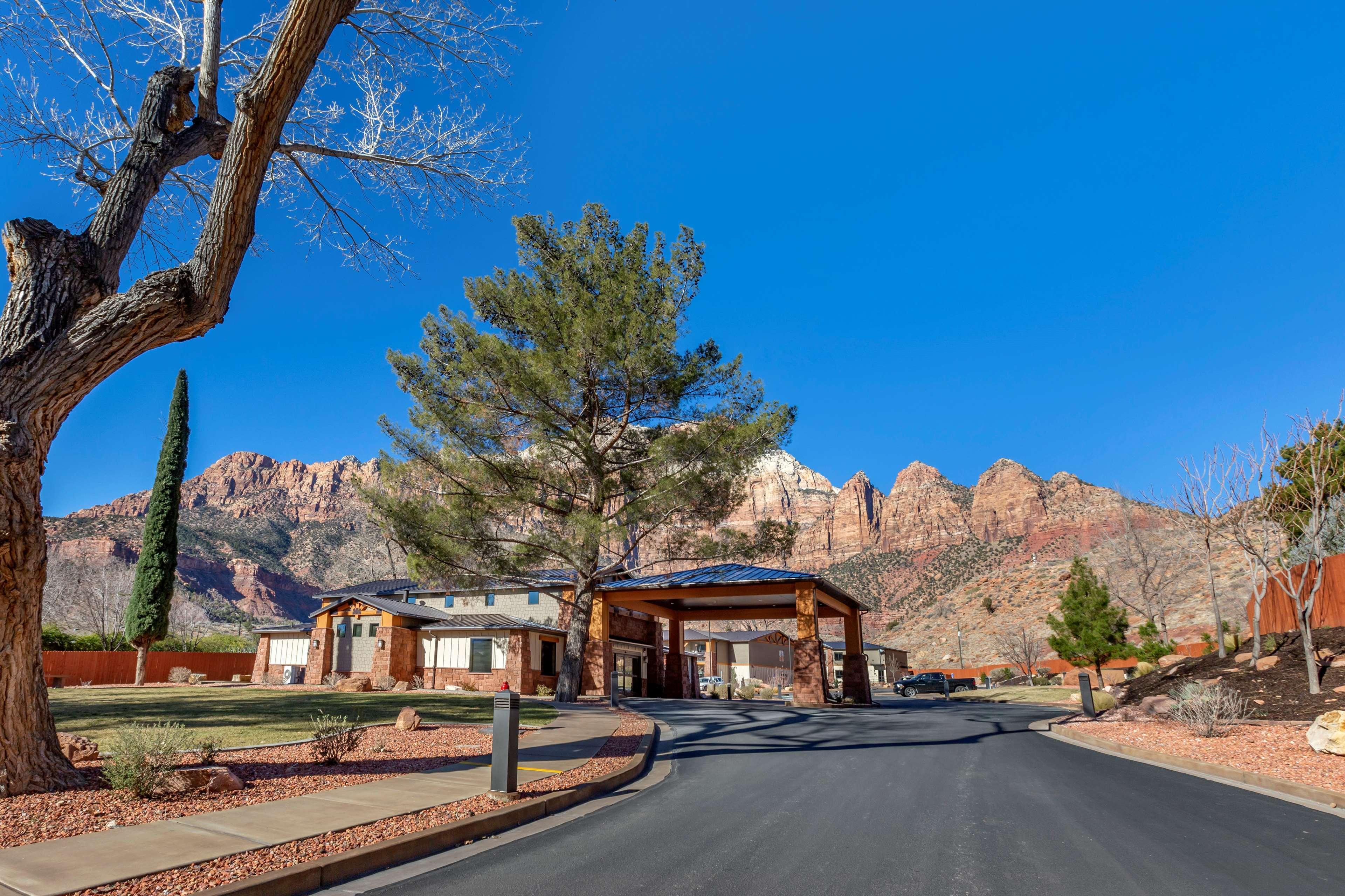 Best Western Plus Zion Canyon Inn & Suites Springdale Exterior foto