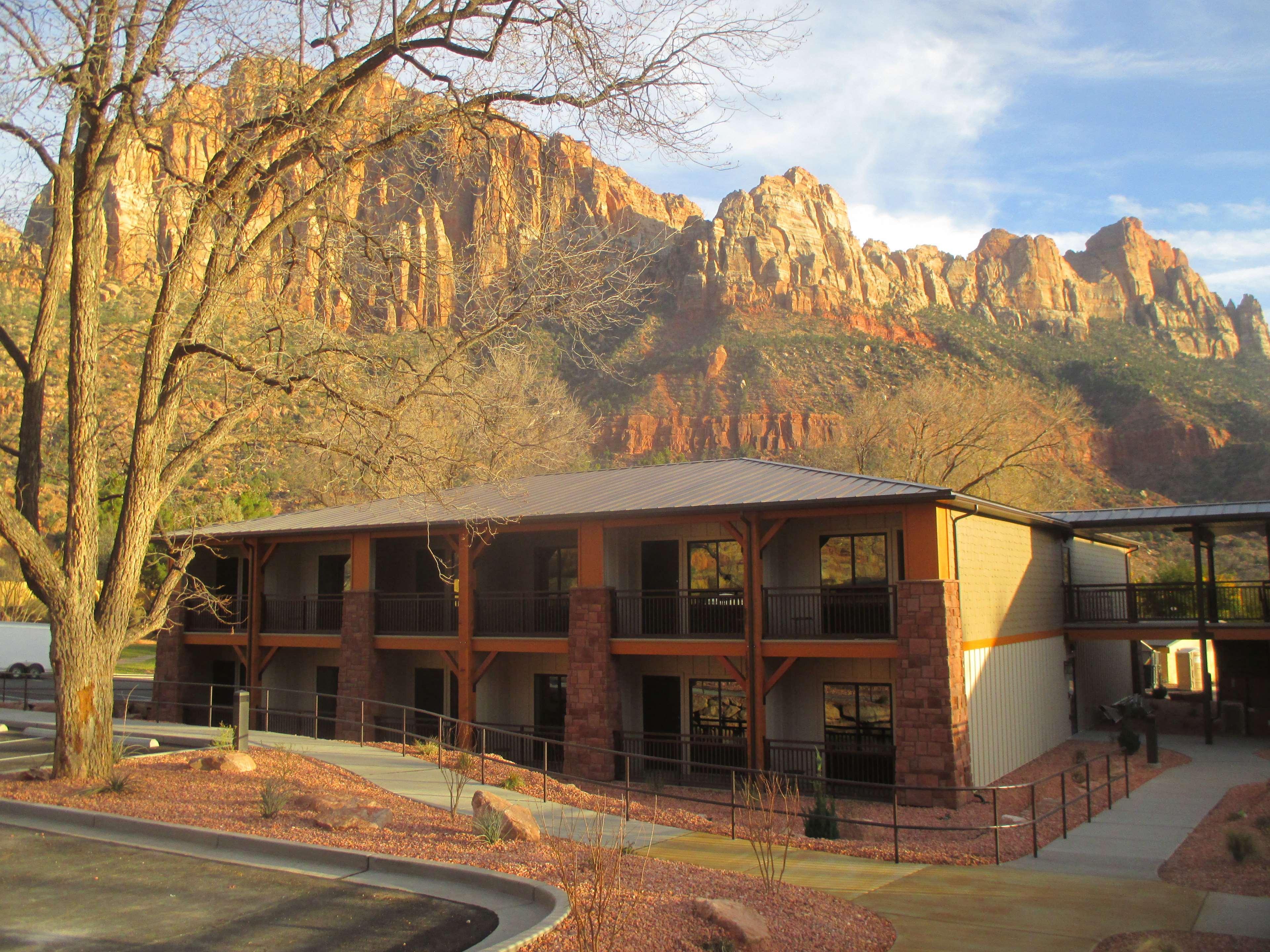Best Western Plus Zion Canyon Inn & Suites Springdale Exterior foto